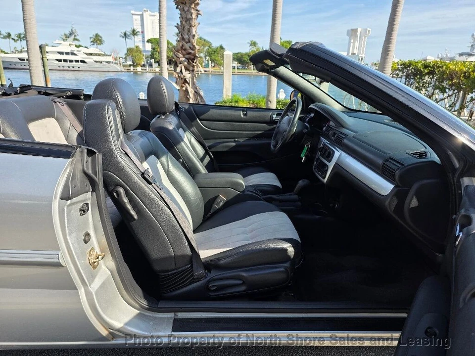 2004 Chrysler Sebring - Image 8 of 12