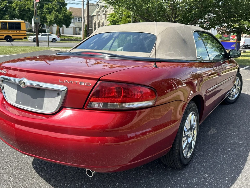 2004 Chrysler Sebring - Image 17 of 31
