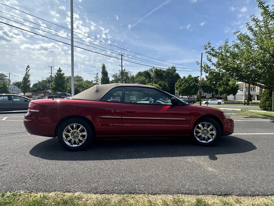 2004 Chrysler Sebring - Image 20 of 31
