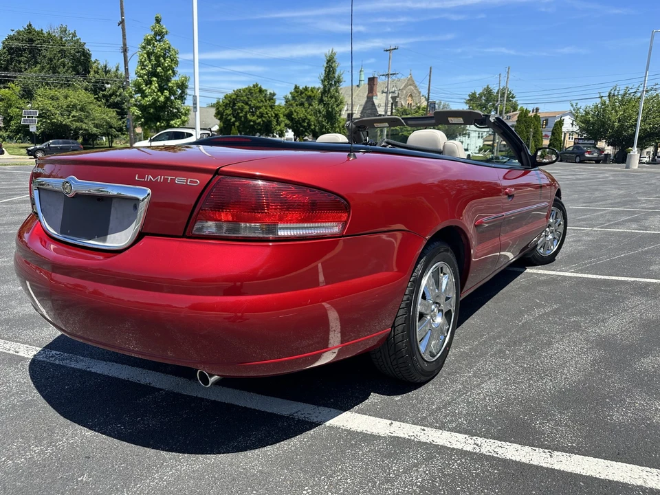 2004 Chrysler Sebring - Image 7 of 31