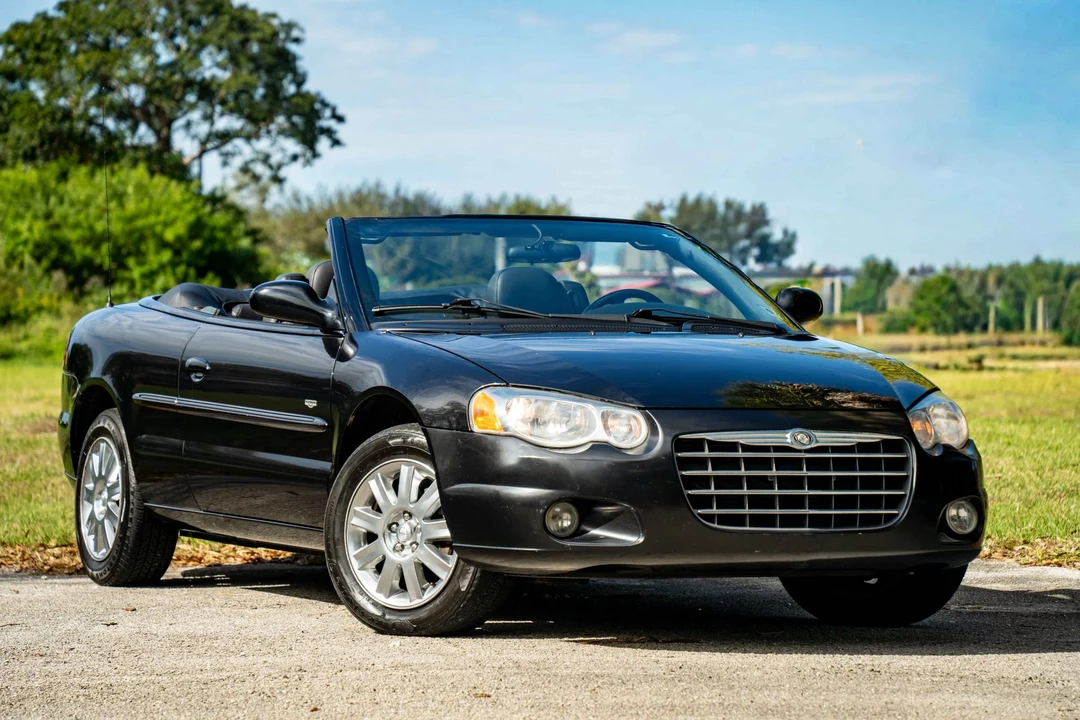 2004 Chrysler Sebring - Image 8 of 31