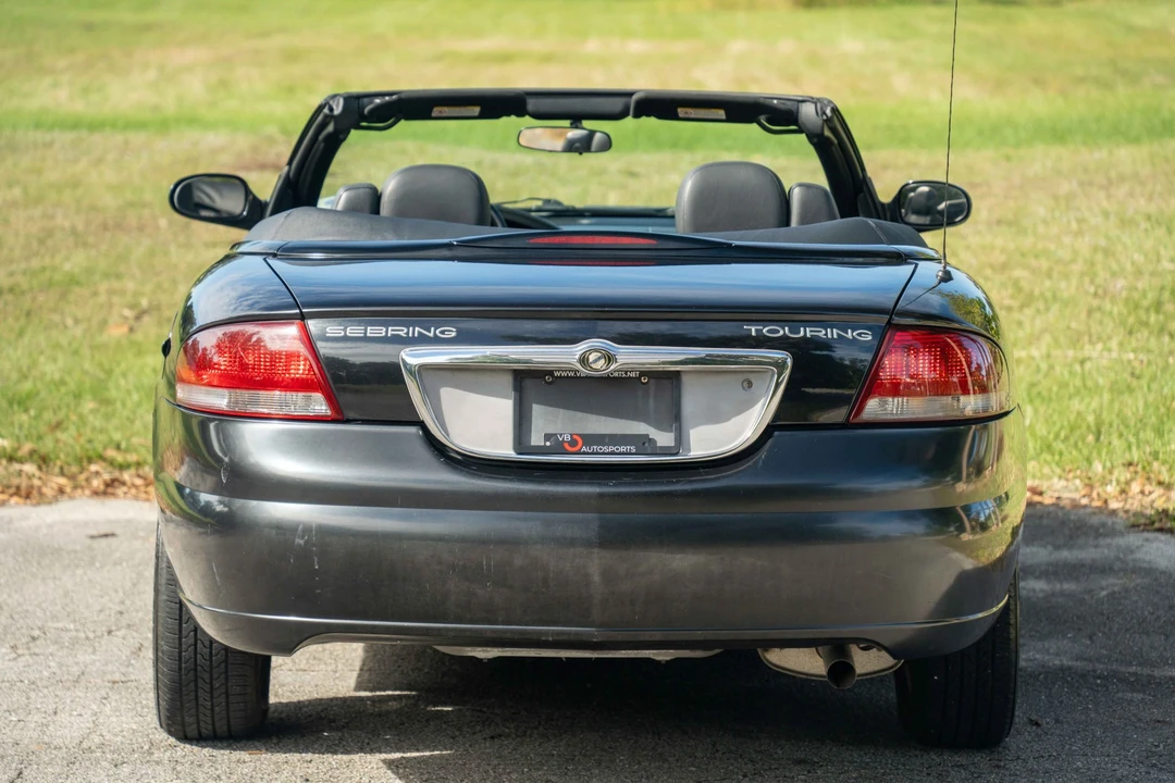 2004 Chrysler Sebring - Image 15 of 31