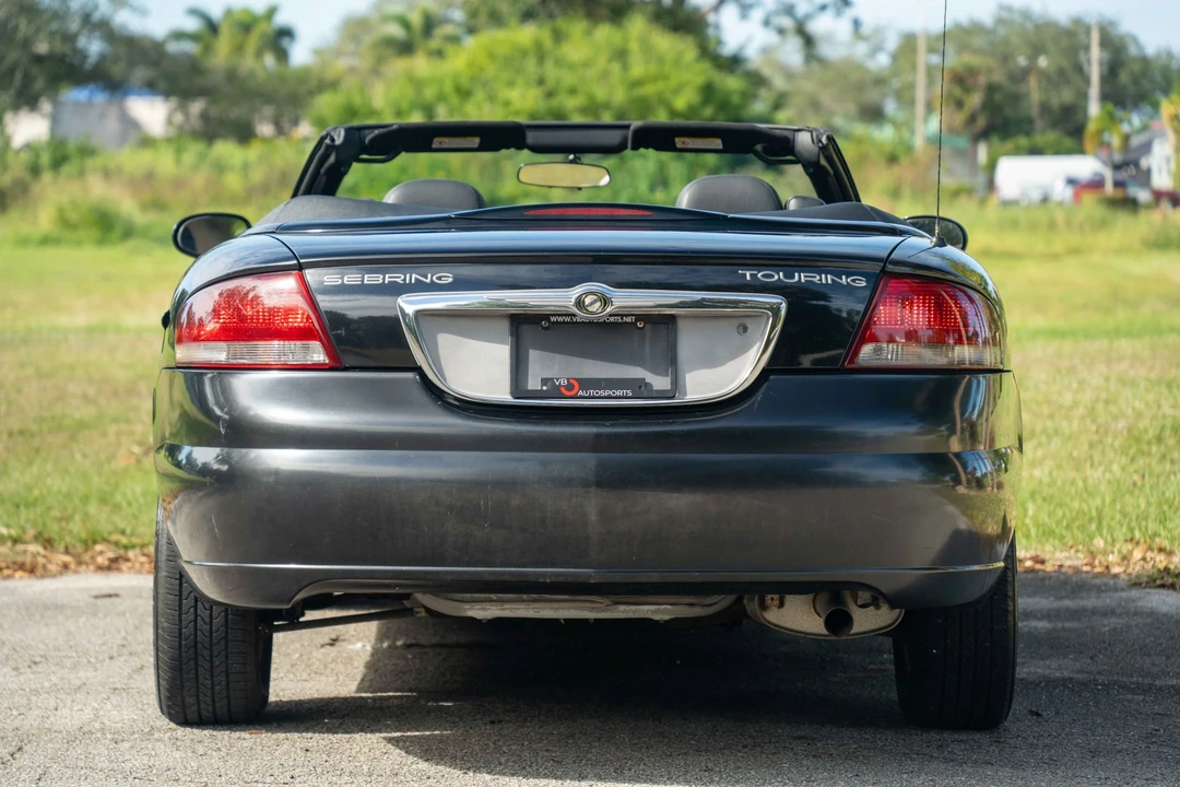 2004 Chrysler Sebring - Image 16 of 31