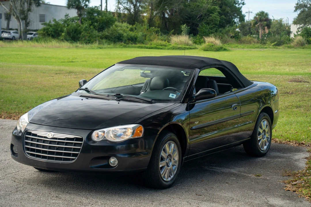 2004 Chrysler Sebring - Image 17 of 31