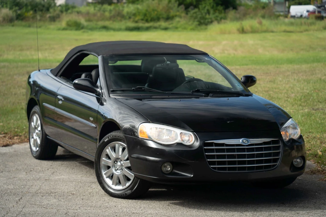 2004 Chrysler Sebring - Image 19 of 31