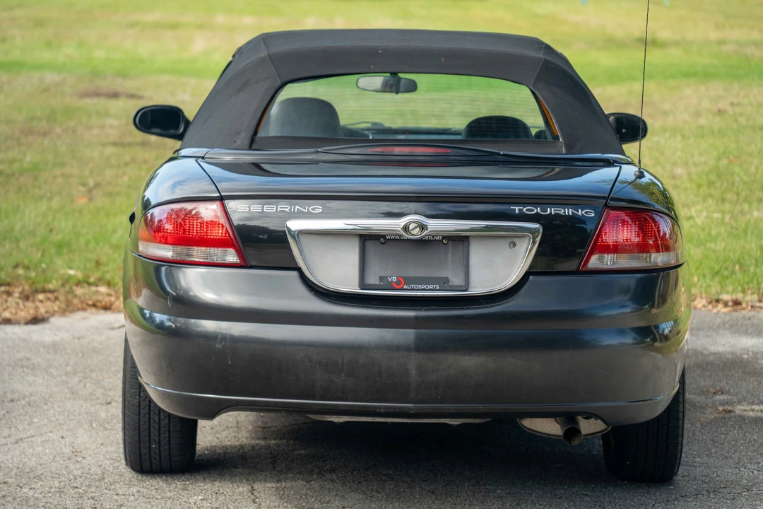 2004 Chrysler Sebring - Image 22 of 31