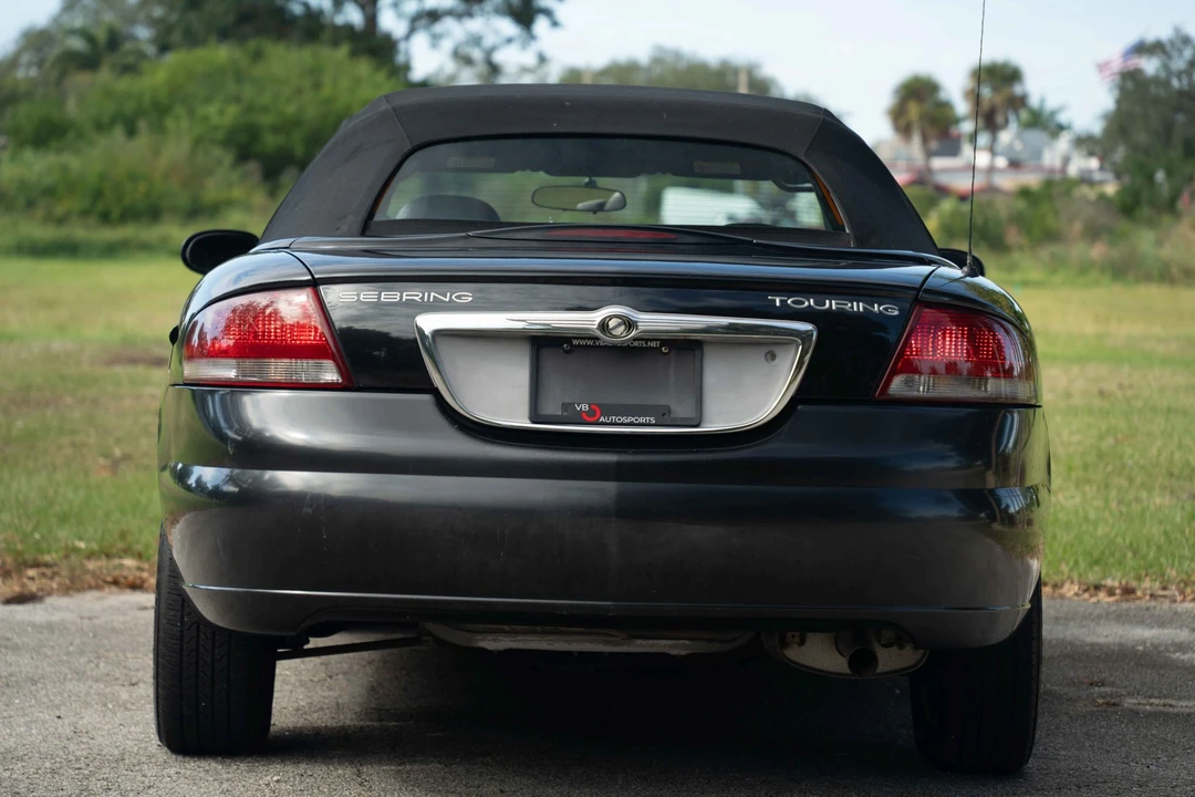 2004 Chrysler Sebring - Image 23 of 31