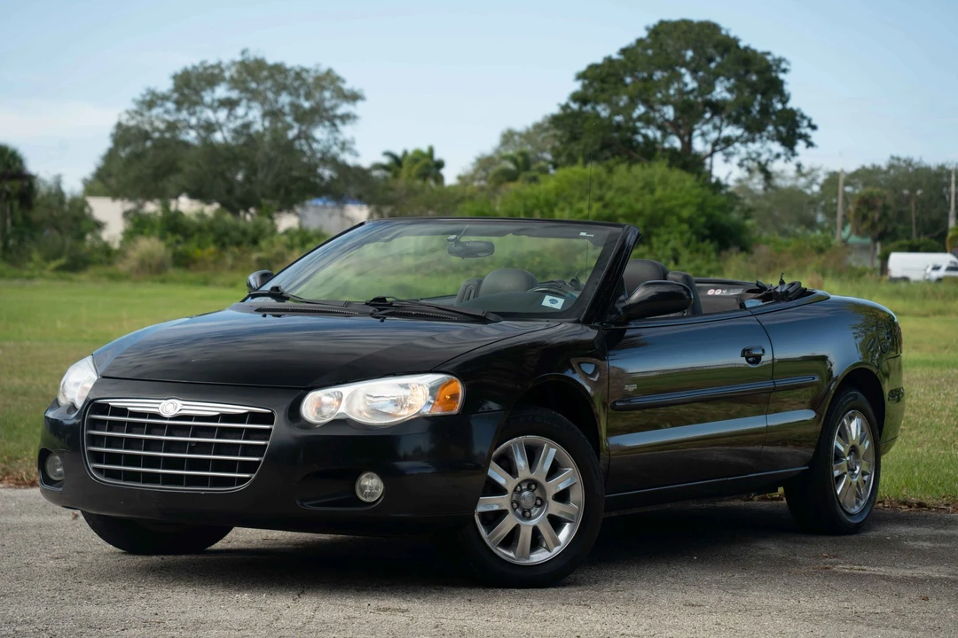 2004 Chrysler Sebring - Image 4 of 31