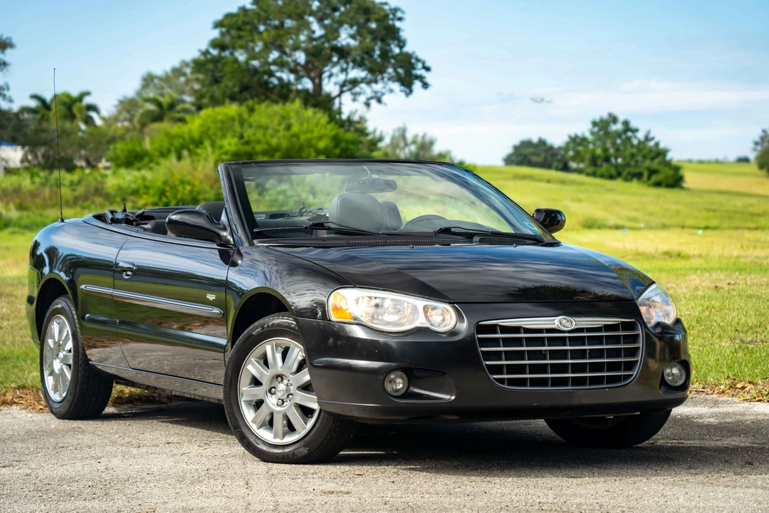 2004 Chrysler Sebring - Image 11 of 31