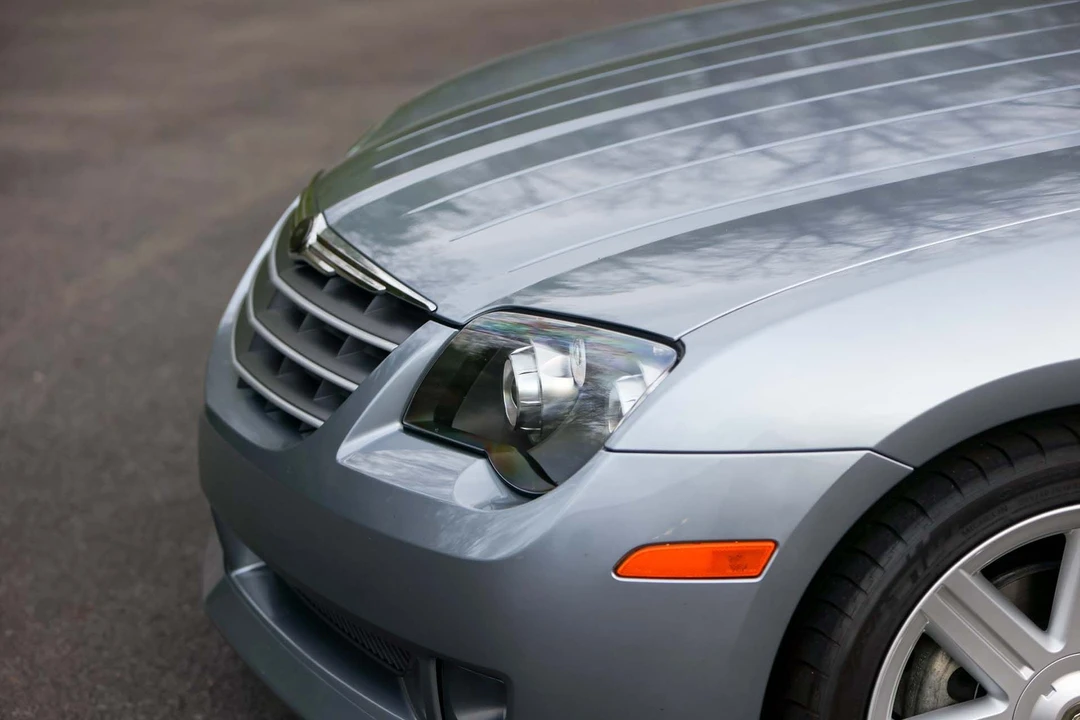 2004 Chrysler Crossfire - Image 29 of 31