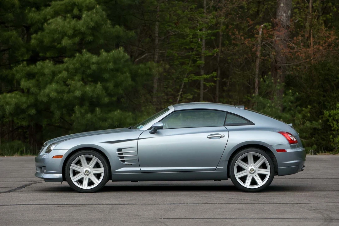 2004 Chrysler Crossfire - Image 2 of 31