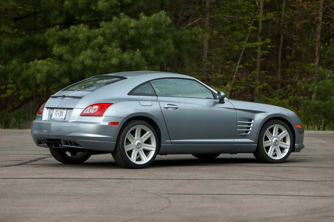 2004 Chrysler Crossfire - Image 13 of 31