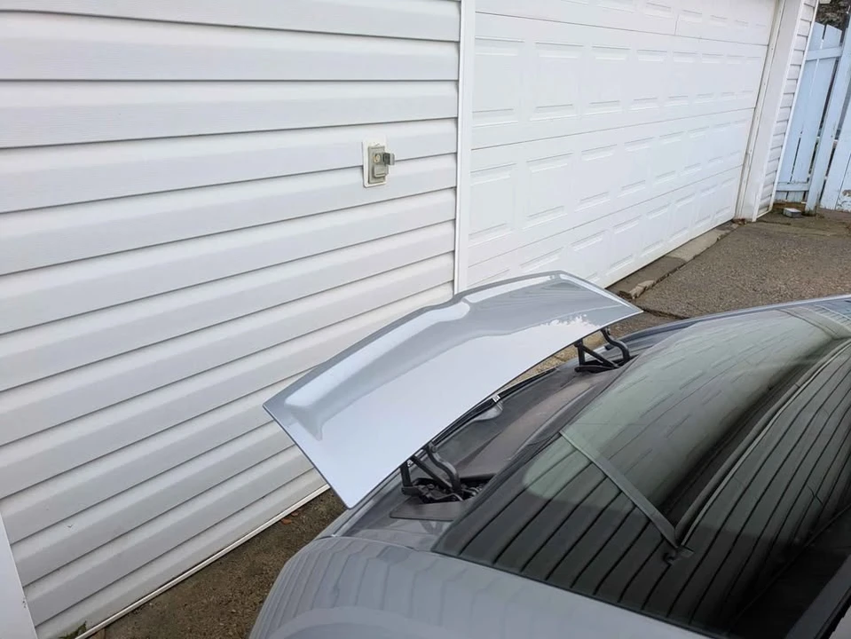 2004 Chrysler Crossfire - Image 14 of 15