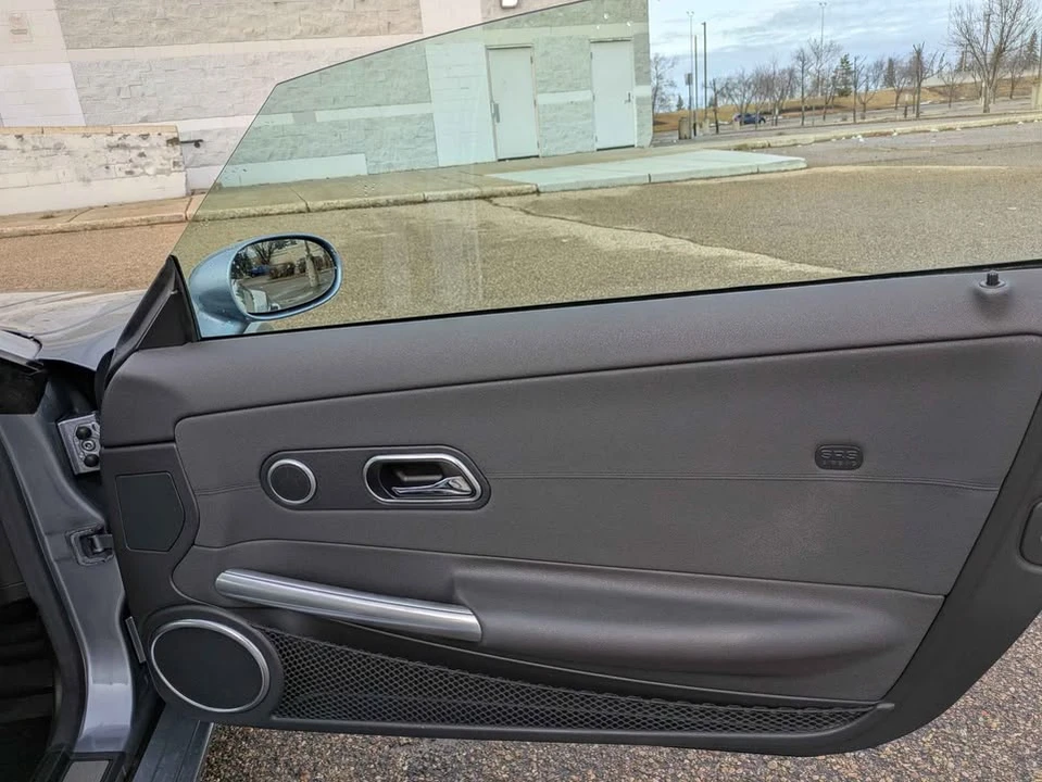 2004 Chrysler Crossfire - Image 11 of 15