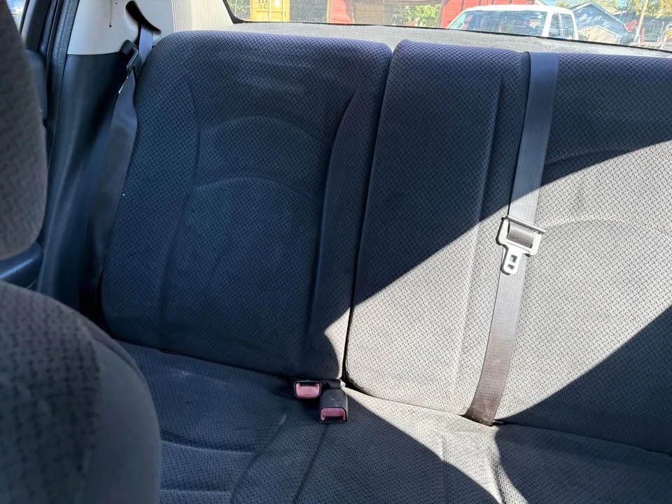 2004 Chrysler Sebring - Image 2 of 6