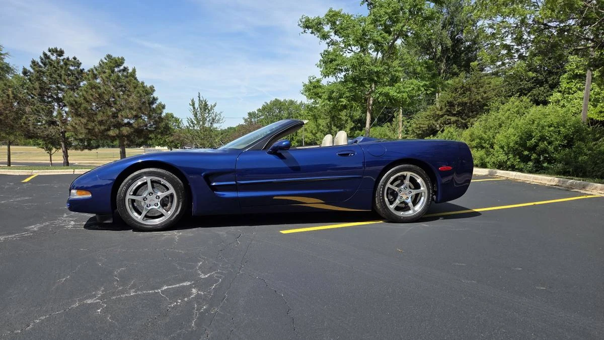 2004 Chevrolet Corvette C5 - Image 15 of 24