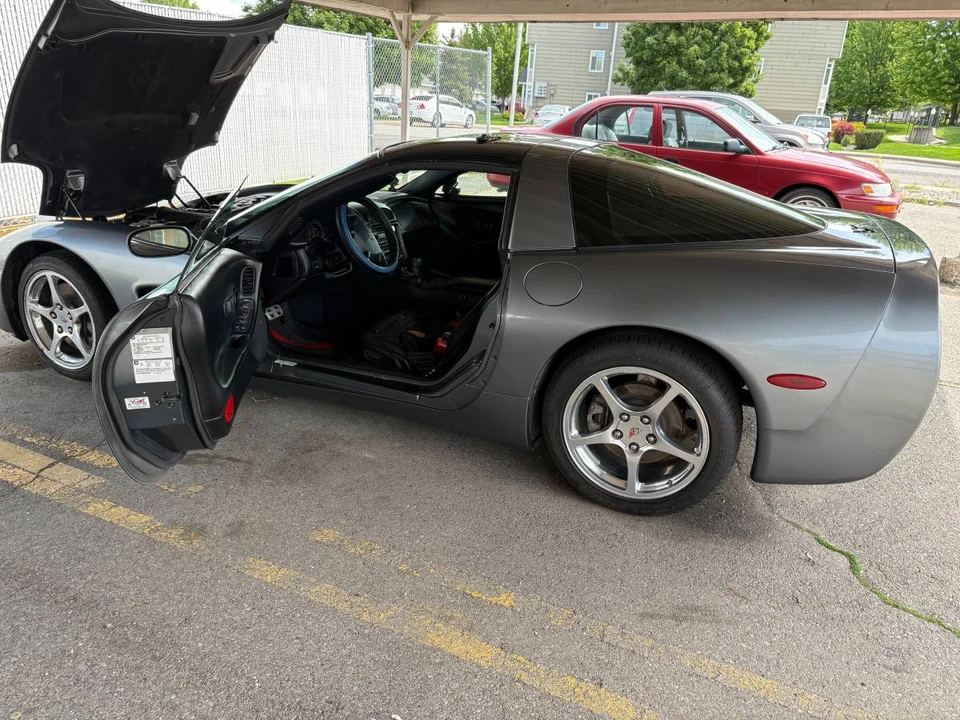 2004 Chevrolet Corvette C5 - Image 2 of 19