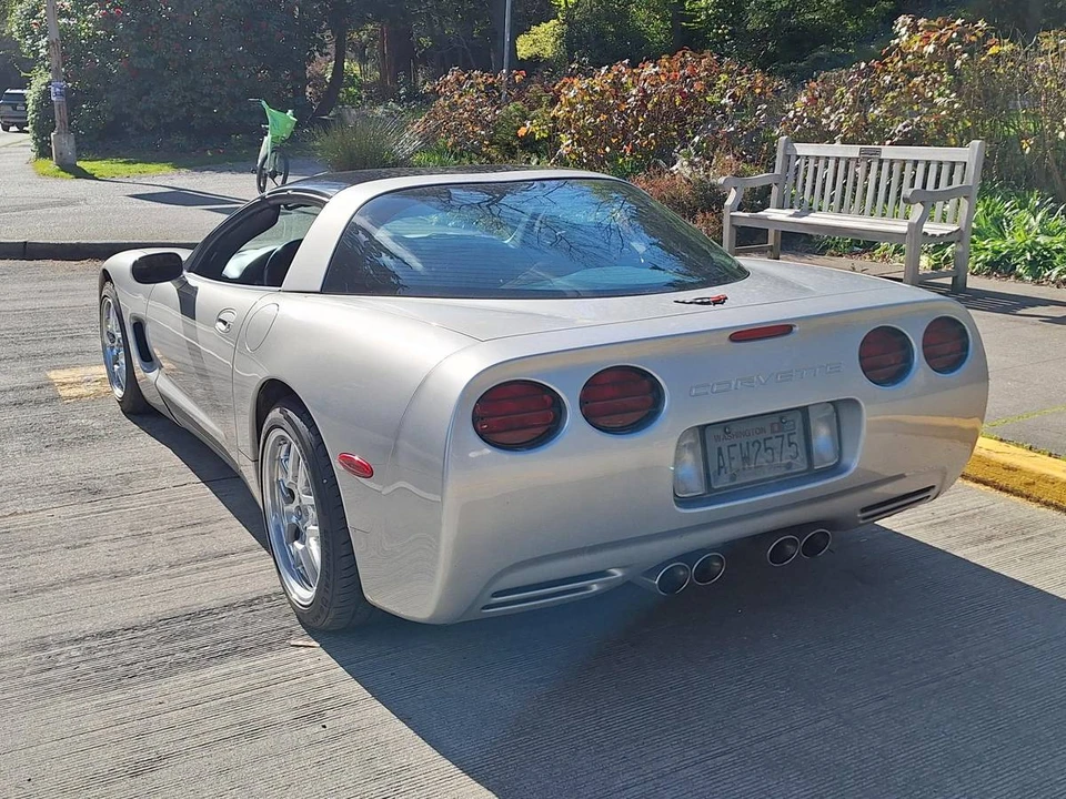 2004 Chevrolet Corvette C5 - Image 2 of 2