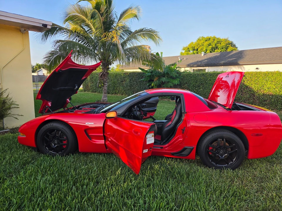 2004 Chevrolet Corvette C5 Z06 - Image 1 of 9