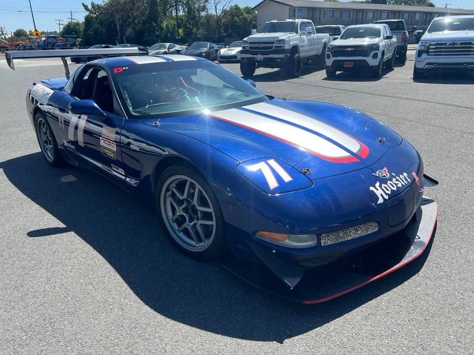 2004 Chevrolet Corvette C5 Z06 - Image 2 of 12