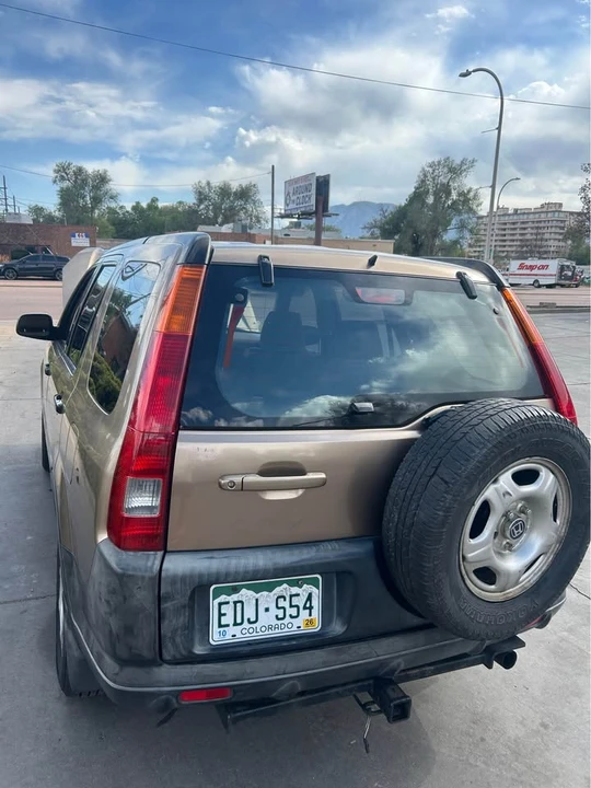 2004 Honda CR-V 2nd Gen - Image 6 of 12