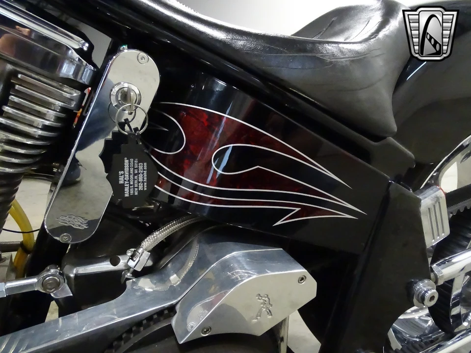 2004 - Image 12 of 21