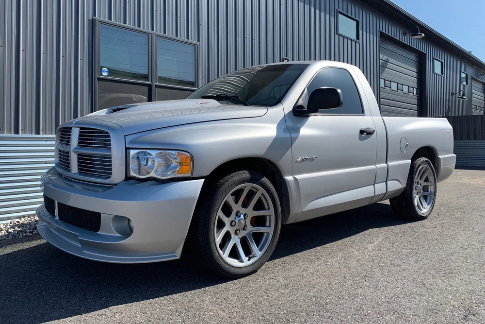 2004 Dodge Ram SRT-10 3rd Gen - Image 2 of 5