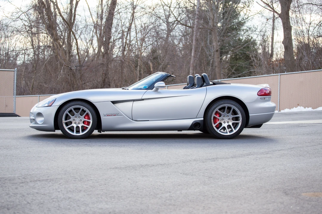 2004 Dodge Viper 3rd Gen - Image 8 of 14