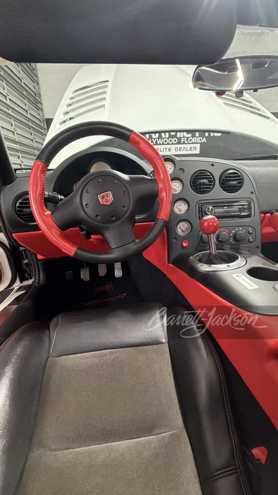 2004 Dodge Viper 3rd Gen - Image 15 of 31