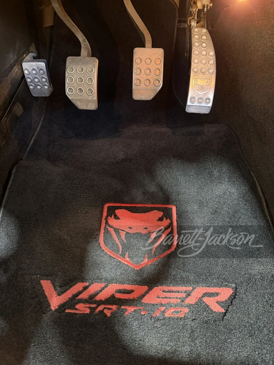 2004 Dodge Viper 3rd Gen - Image 18 of 31