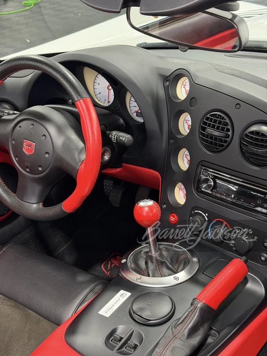 2004 Dodge Viper 3rd Gen - Image 20 of 31