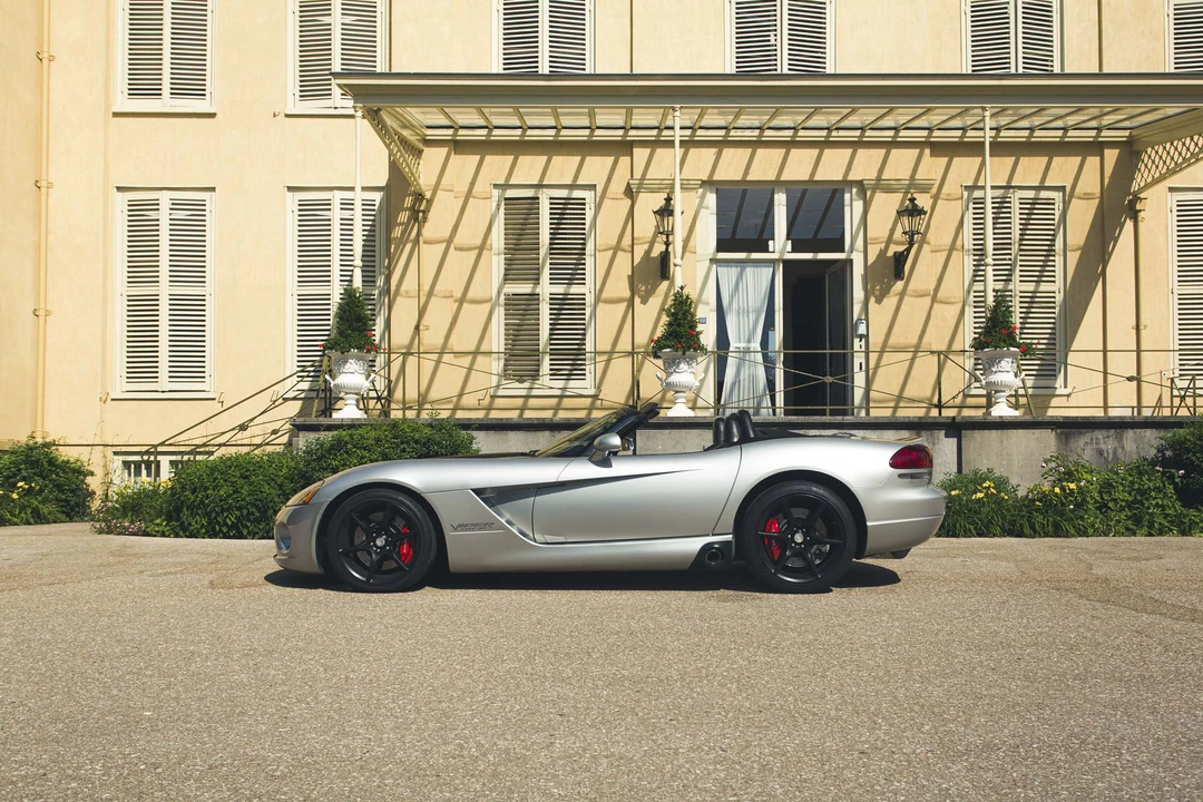 2004 Dodge Viper 3rd Gen - Image 14 of 31