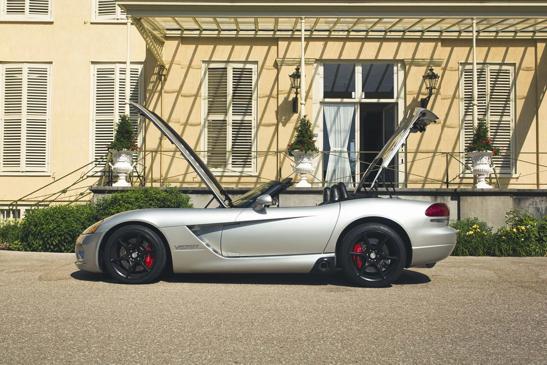 2004 Dodge Viper 3rd Gen - Image 15 of 31