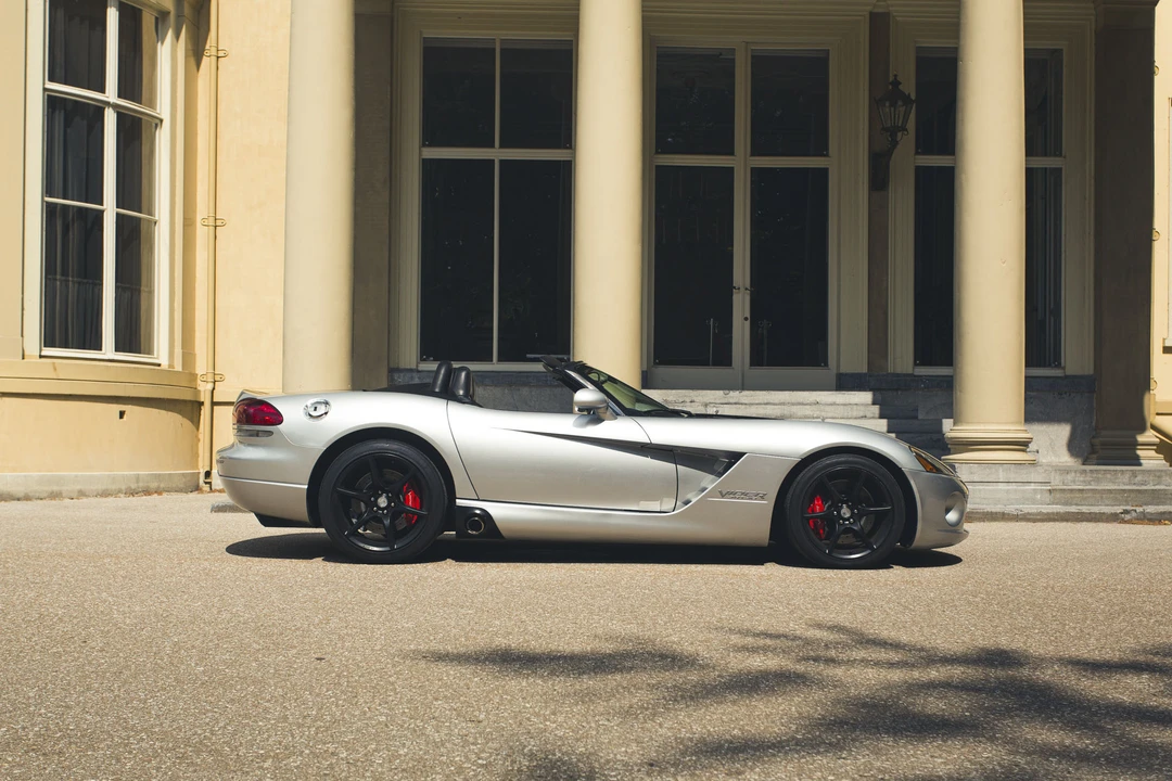 2004 Dodge Viper 3rd Gen - Image 8 of 31