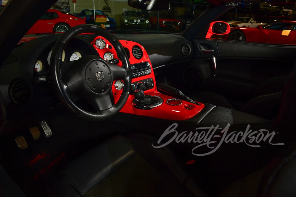 2004 Dodge Viper 3rd Gen - Image 27 of 28