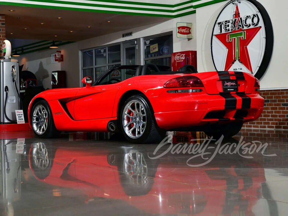 2004 Dodge Viper 3rd Gen - Image 2 of 28
