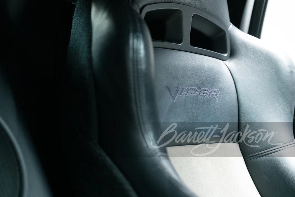 2004 Dodge Viper 3rd Gen - Image 19 of 31