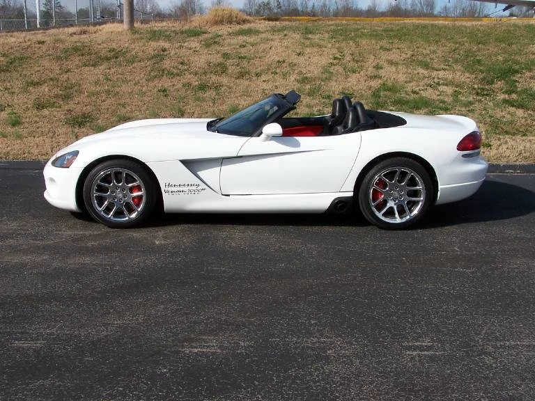 2004 Dodge Viper 3rd Gen - Image 2 of 4