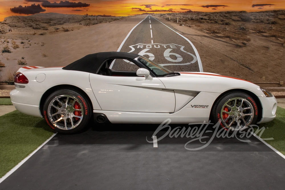 2004 Dodge Viper 3rd Gen - Image 9 of 24