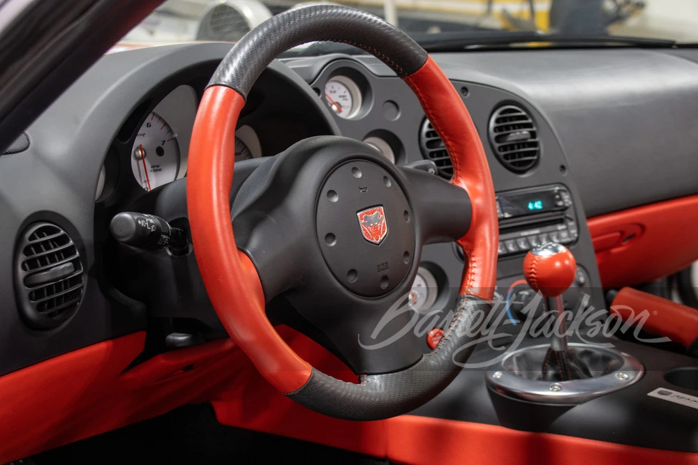 2004 Dodge Viper 3rd Gen - Image 13 of 24