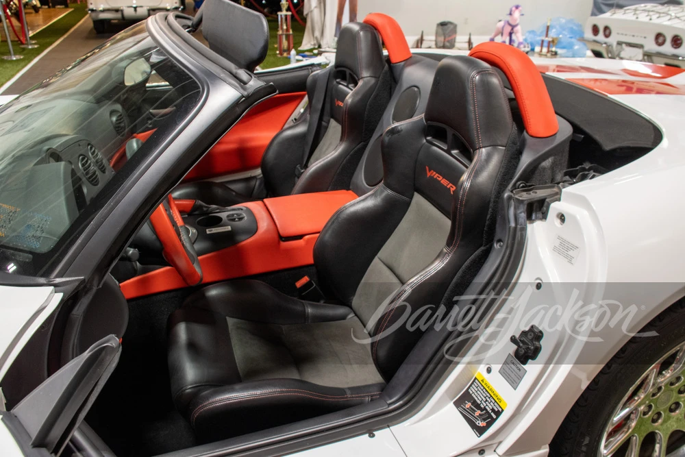 2004 Dodge Viper 3rd Gen - Image 19 of 24
