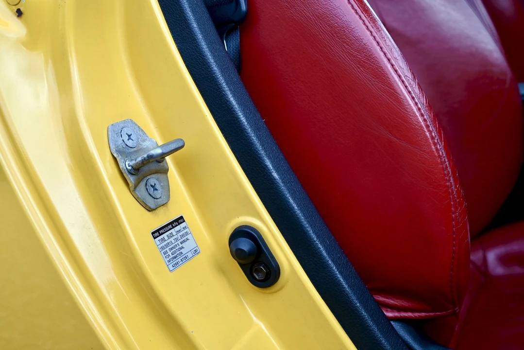 2004 Daihatsu - Image 24 of 30