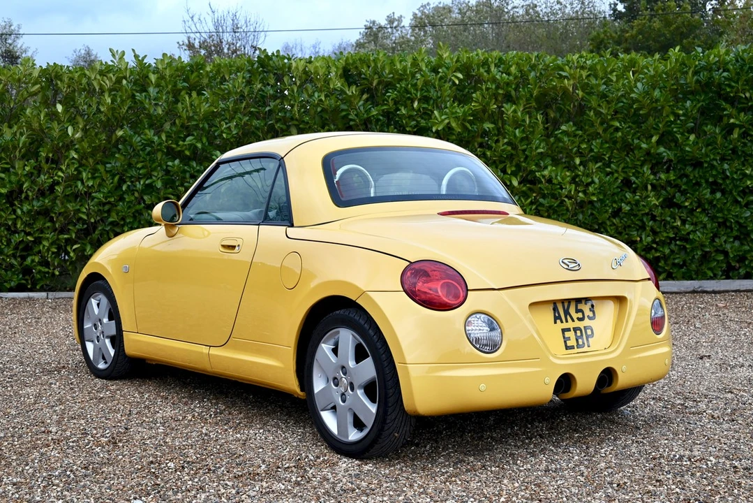2004 Daihatsu - Image 8 of 30
