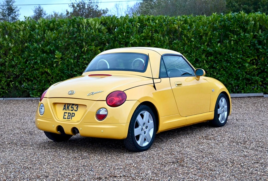 2004 Daihatsu - Image 9 of 30