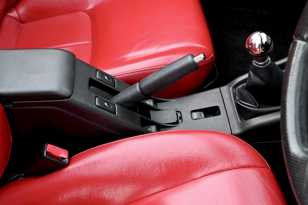2004 Daihatsu - Image 29 of 30