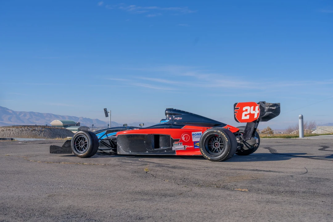2004 Dallara - Image 7 of 31