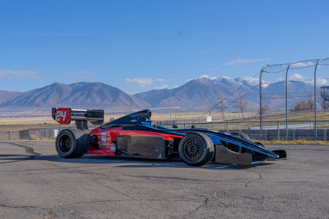 2004 Dallara - Image 11 of 31