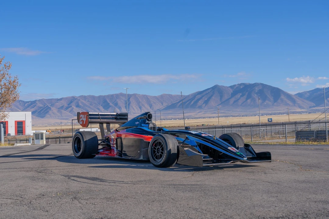 2004 Dallara - Image 13 of 31