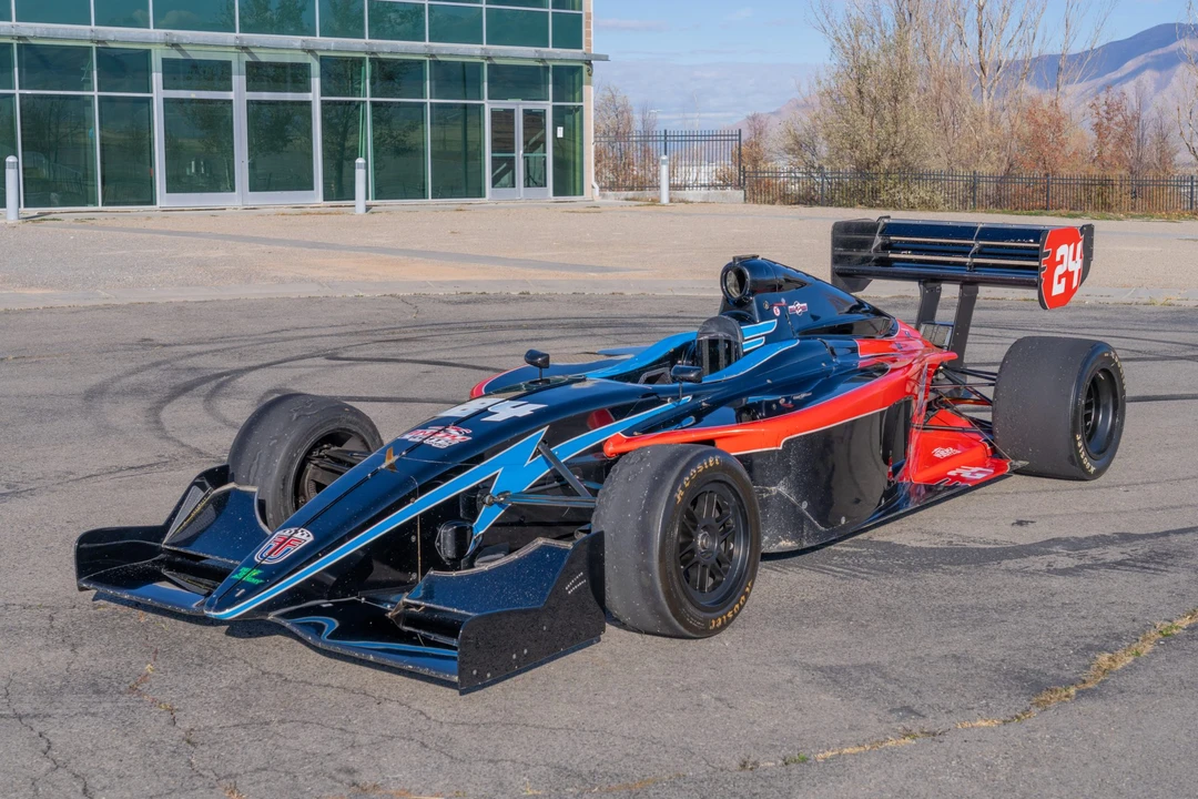 2004 Dallara - Image 16 of 31