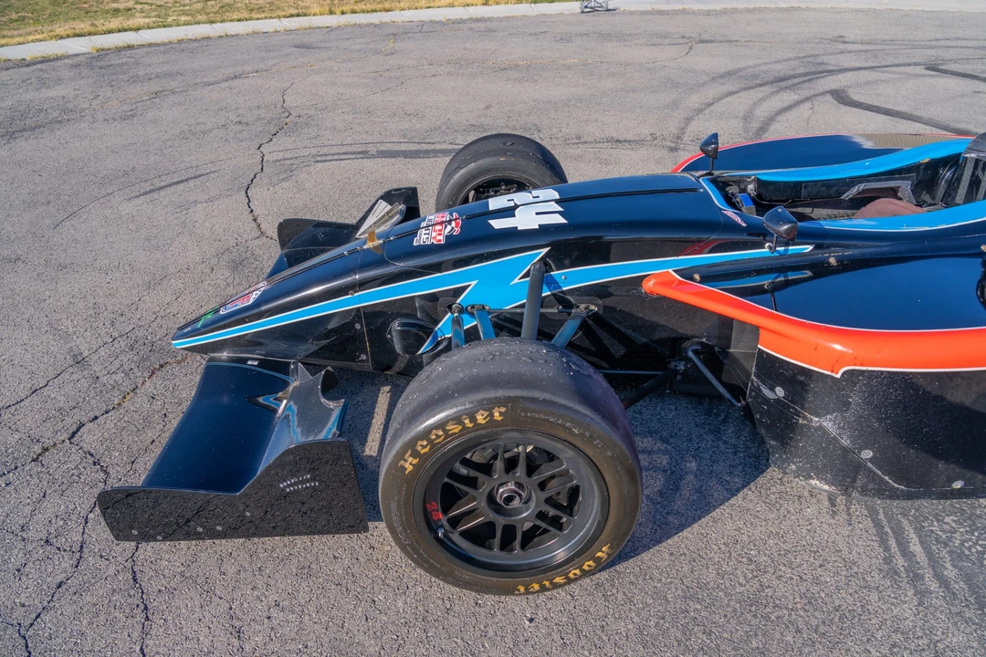 2004 Dallara - Image 26 of 31